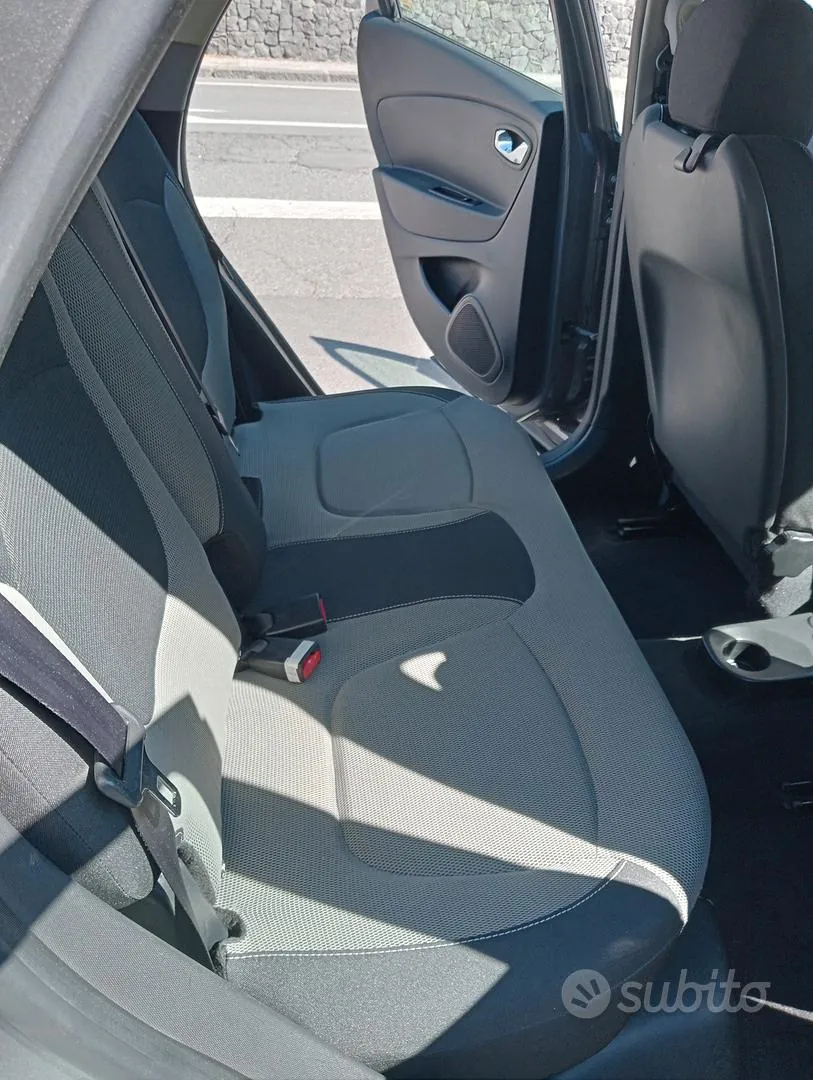 Renault Captur 2015 photo 4