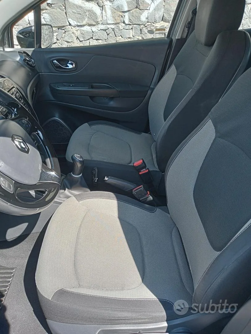 Renault Captur 2015 photo 3