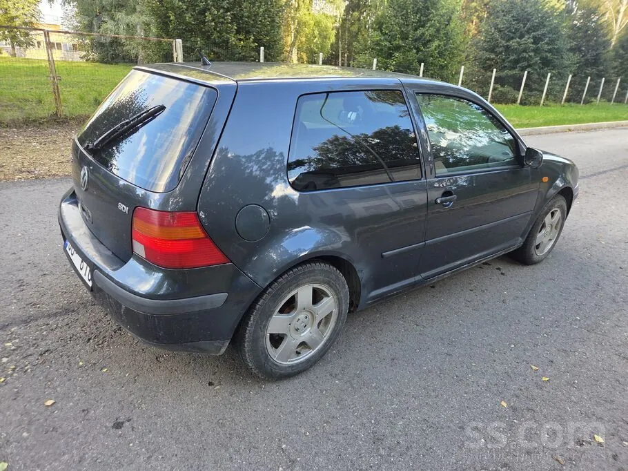 Volkswagen Golf 4 1998 photo 4