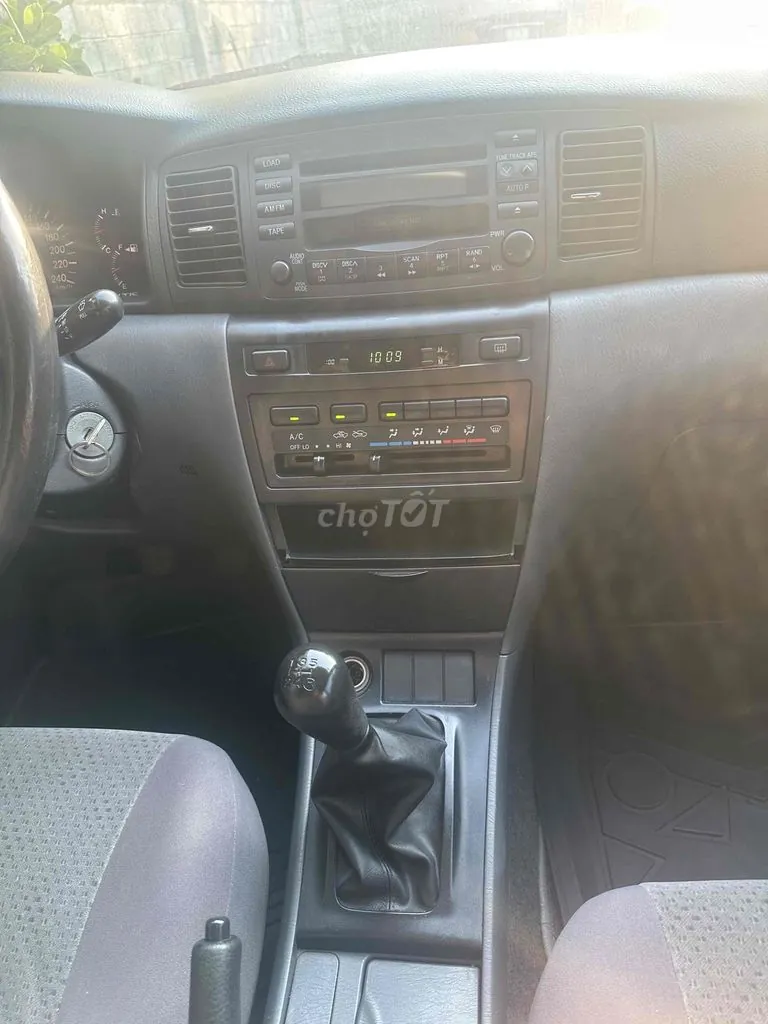 Toyota Corolla Altis 2005 photo 4