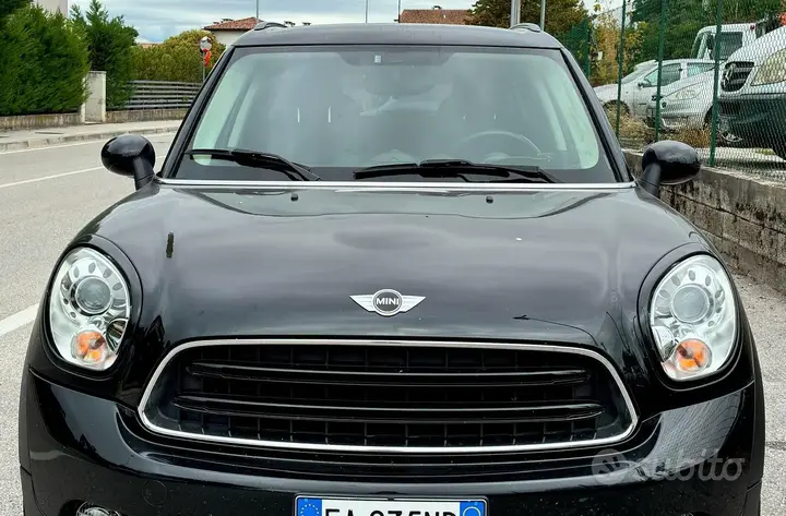 Mini Mini Countryman