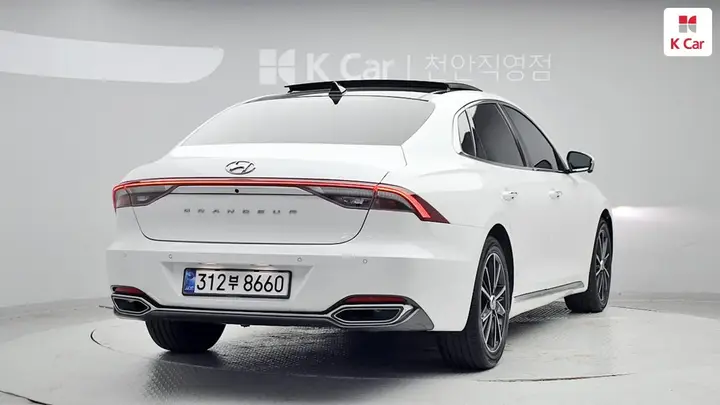 Hyundai Grandeur 2022 photo 2