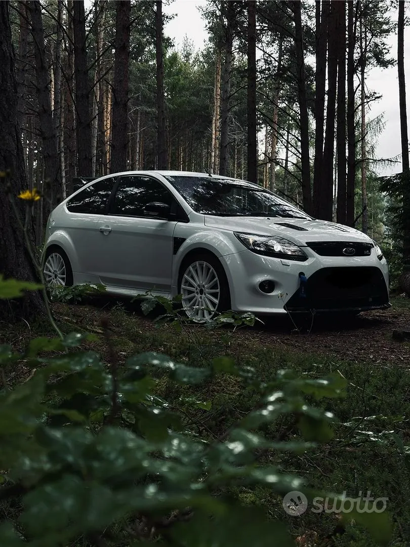 Ford Focus 2009 photo 2