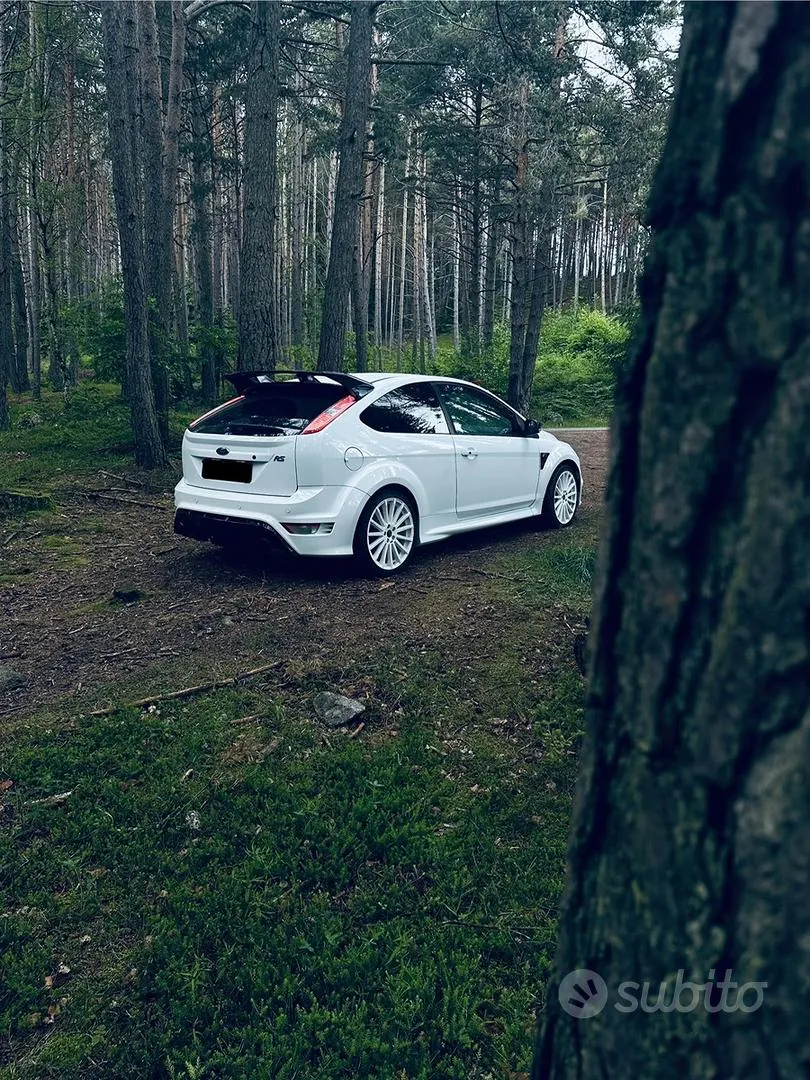 Ford Focus 2009 photo 4