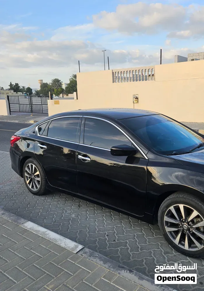 Nissan Altima 2017 photo 4