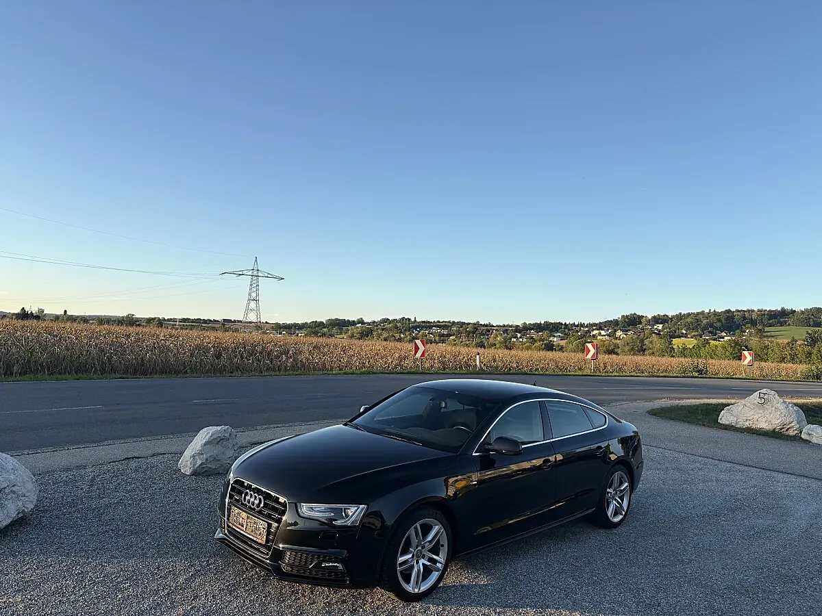 Audi A5 2013 photo 2
