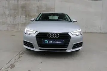 Audi A4 2018 photo 3
