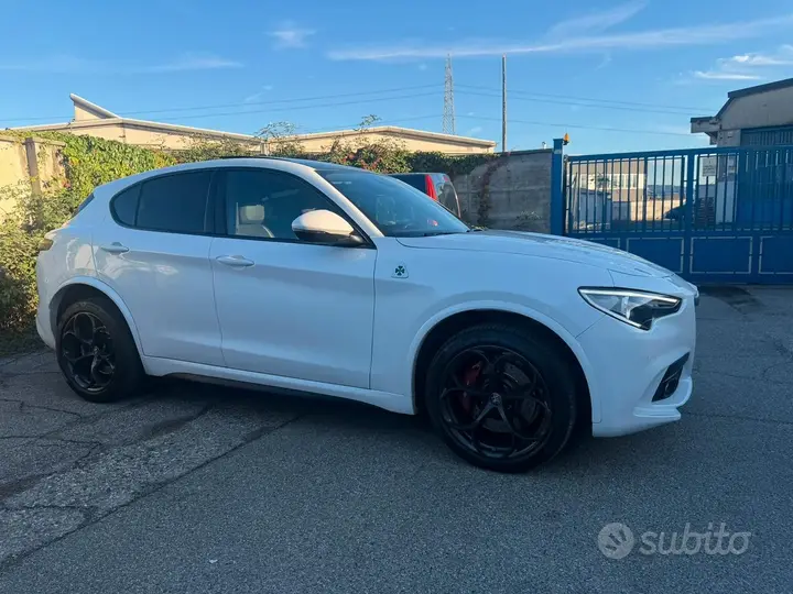 Alfa Romeo Stelvio 2020 photo 4