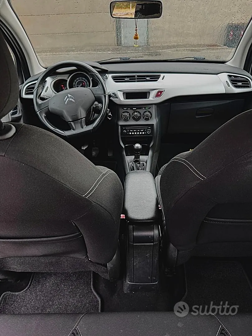 Citroen C3 2011 photo 5