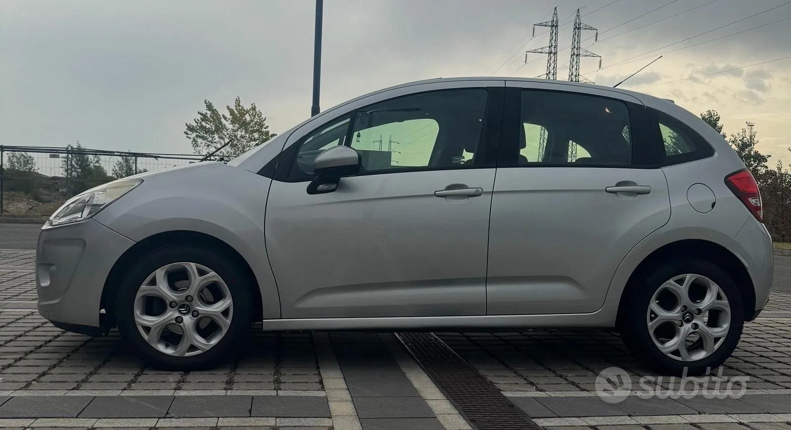 Citroen C3 2011 photo 2