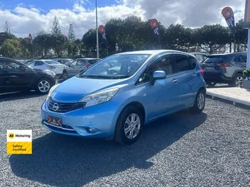 Nissan Note 2014 photo 4