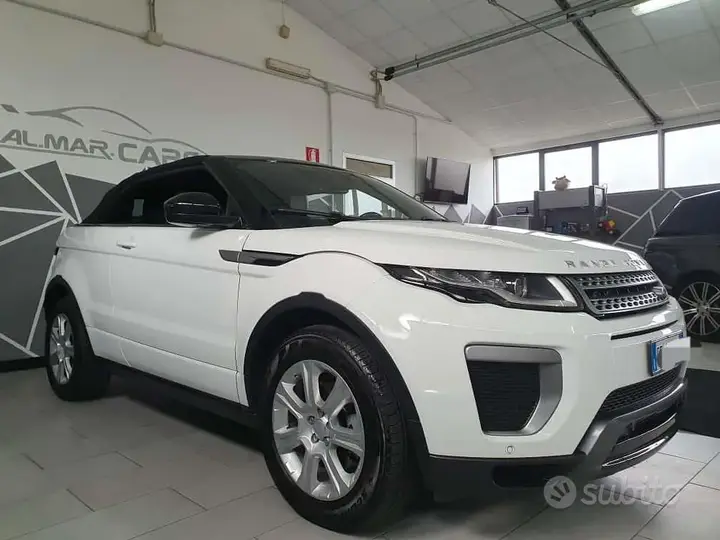 Land Rover Range Rover Evoque 2016 photo 2