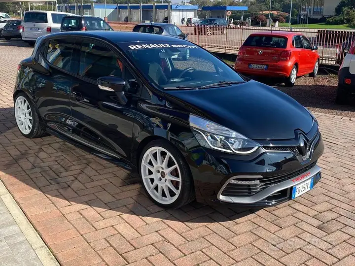 Renault Clio 2016 photo 2