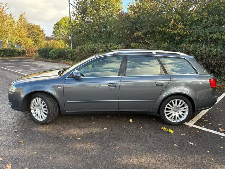 Audi A4 Avant 2008 photo 5