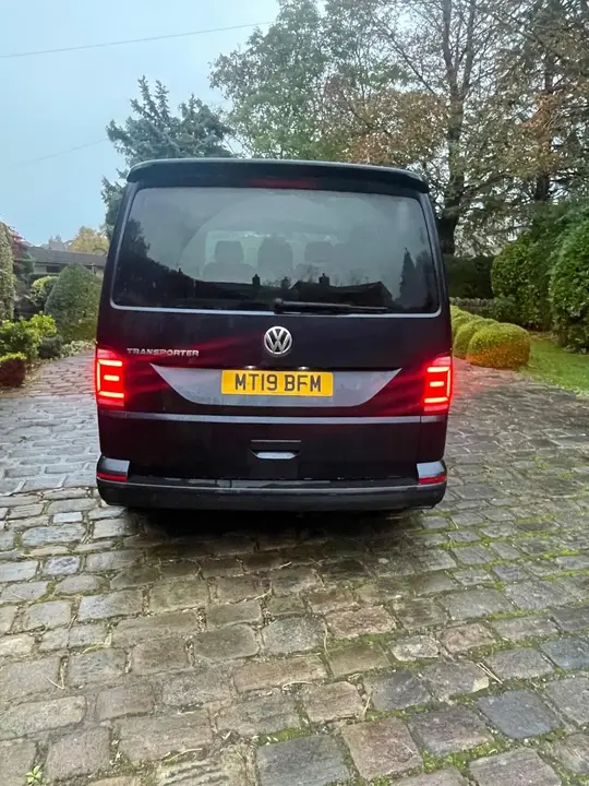 Volkswagen Transporter 2019 photo 2