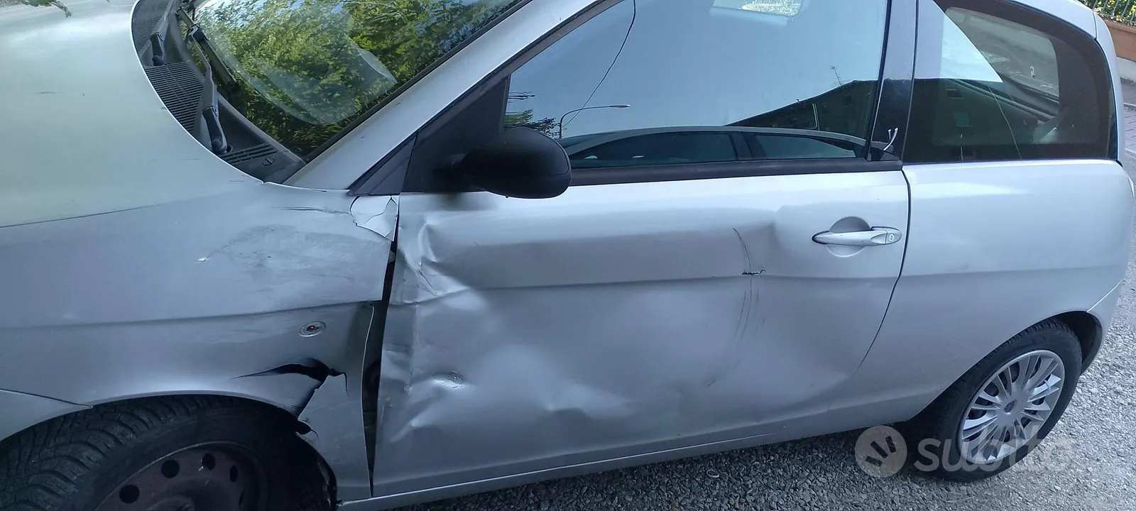 Lancia Ypsilon 2010 photo 2