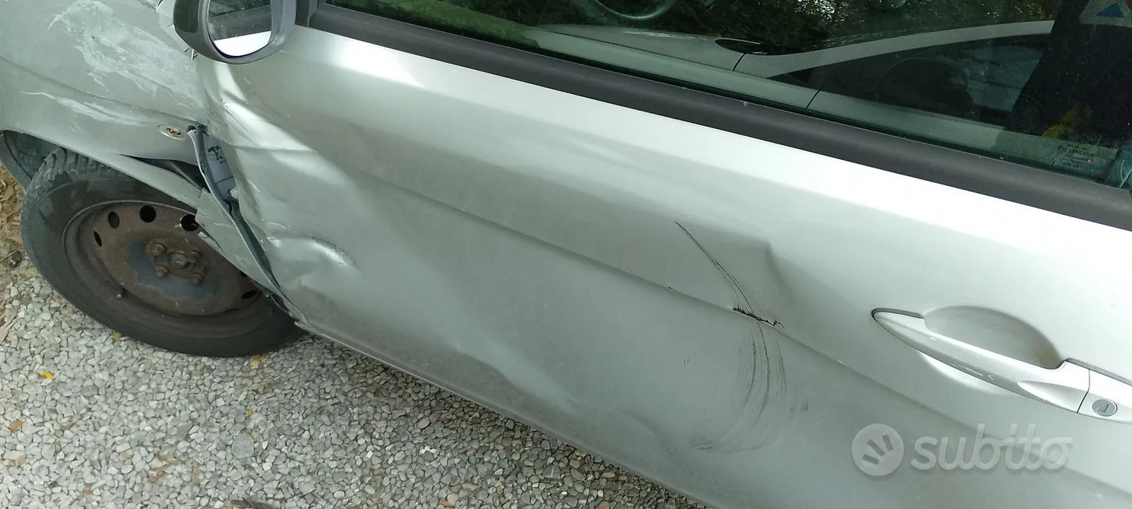 Lancia Ypsilon 2010 photo 3