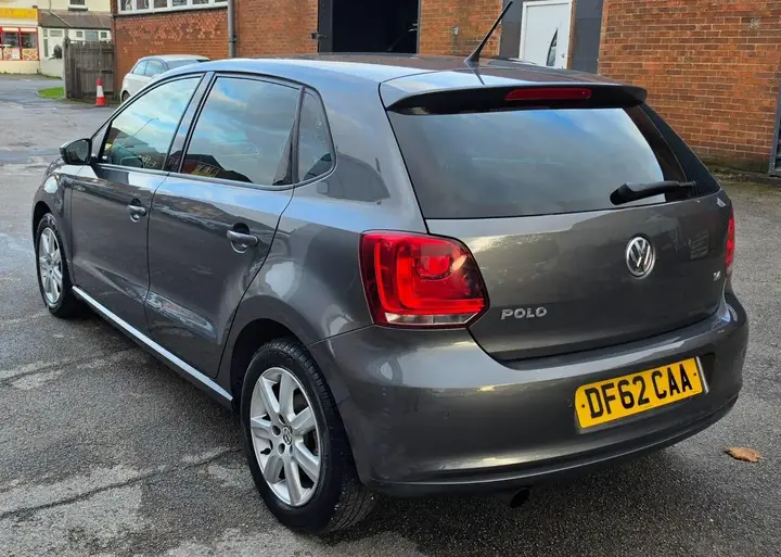 Volkswagen Polo 2012 photo 4