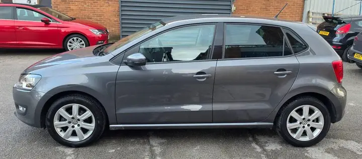 Volkswagen Polo 2012 photo 5