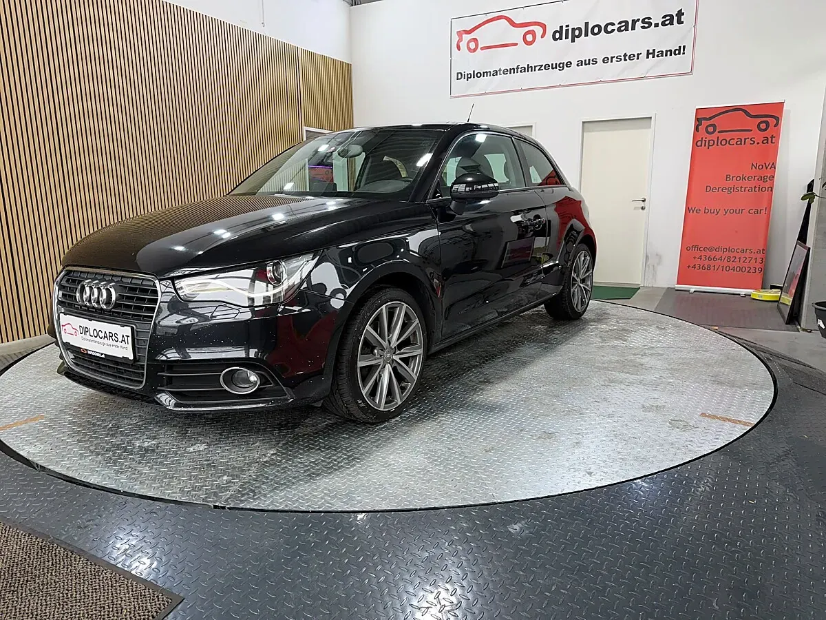 Audi A1 2010 photo 3
