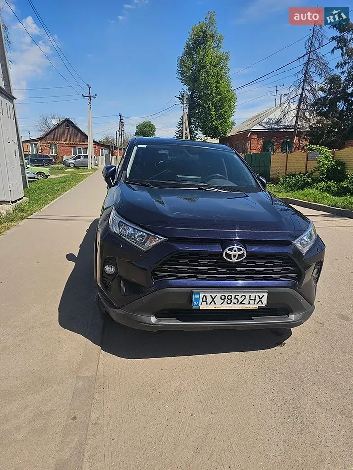 Toyota Rav4 2019 photo 4