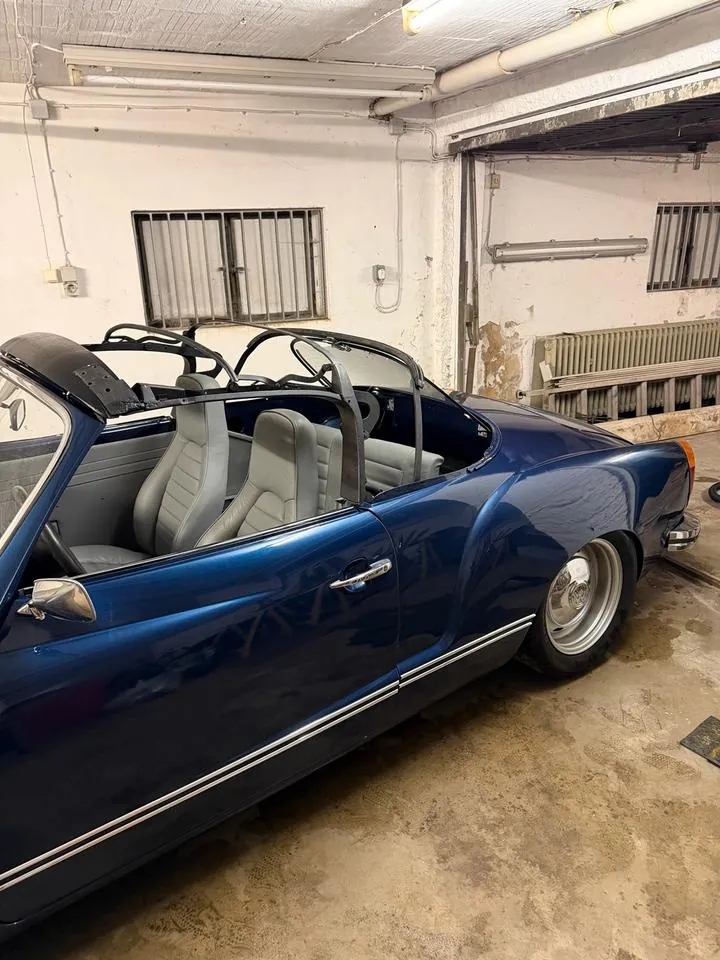 Volkswagen Karmann Ghia