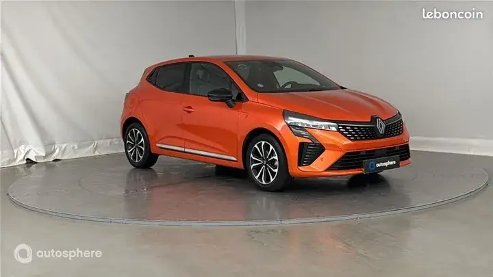 Renault Clio 2024 photo 3