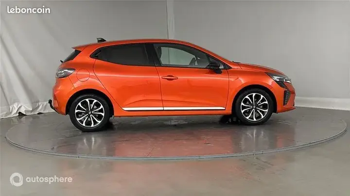 Renault Clio 2024 photo 4