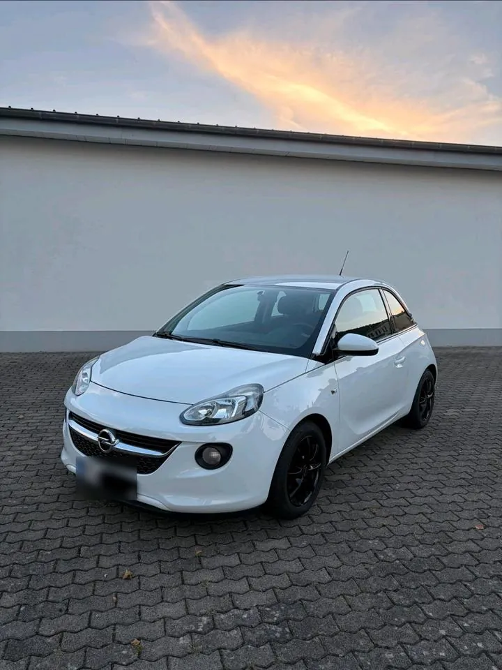 Opel Adam