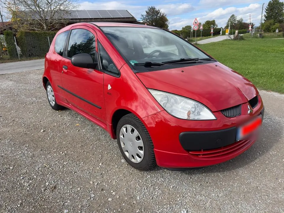 Mitsubishi Colt