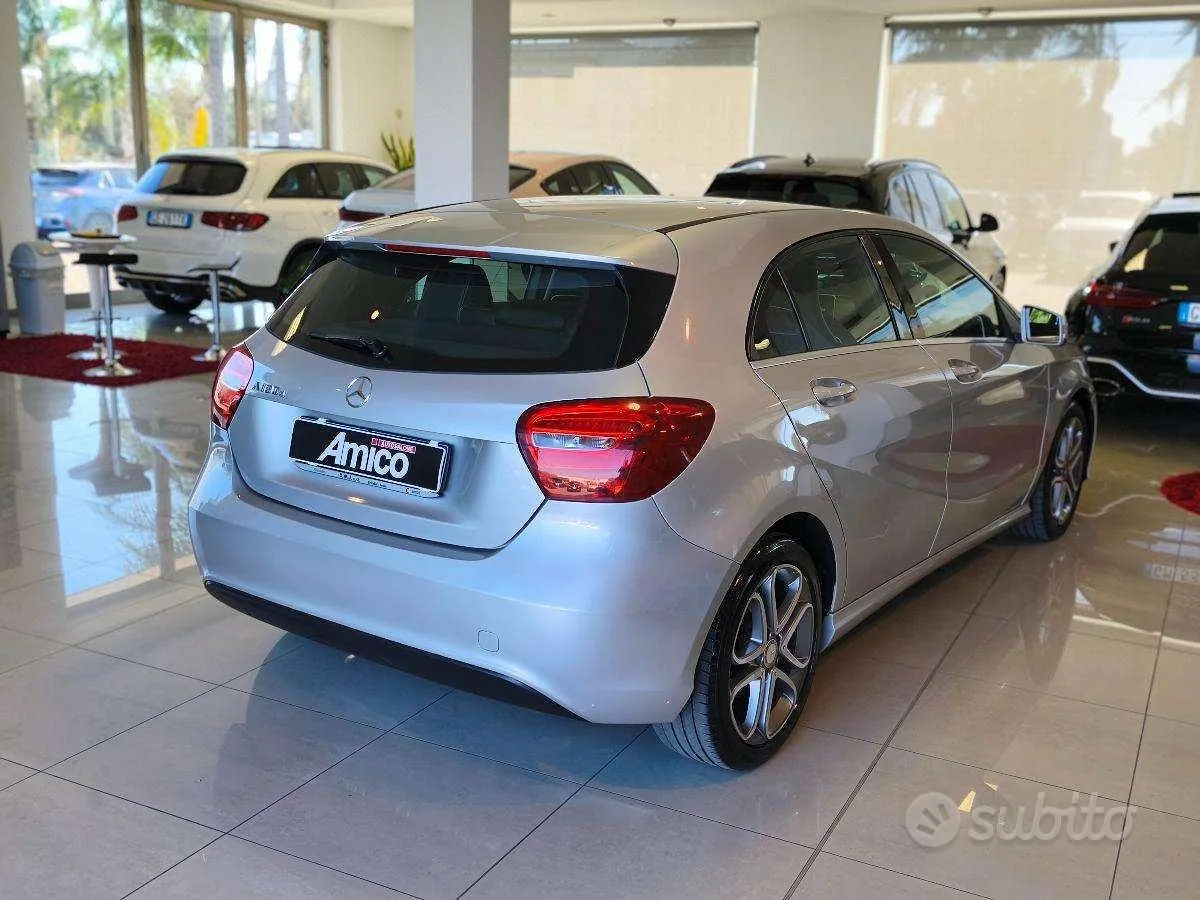 Mercedes-Benz A 2016 photo 4