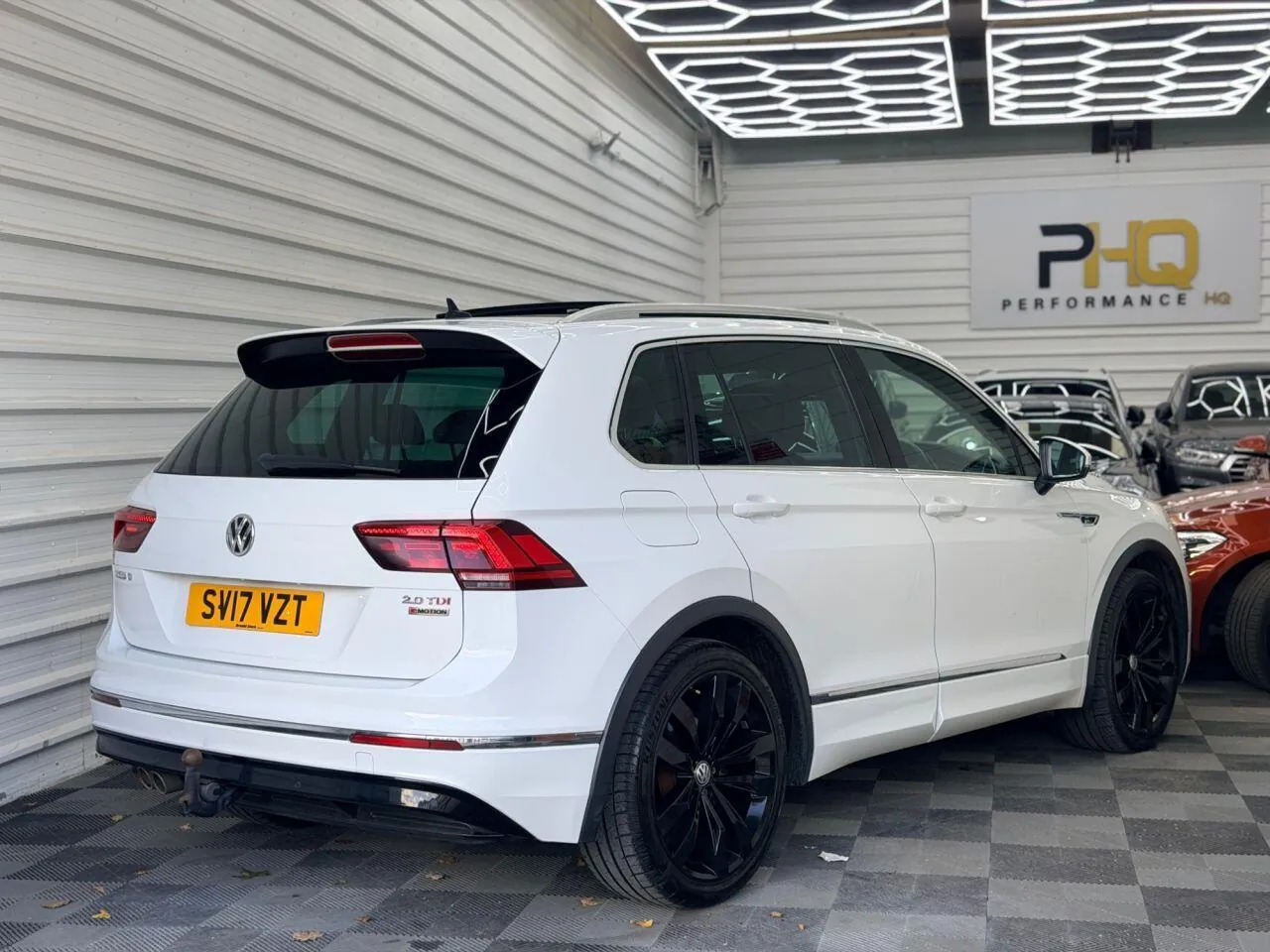 Volkswagen Tiguan 2017 photo 2