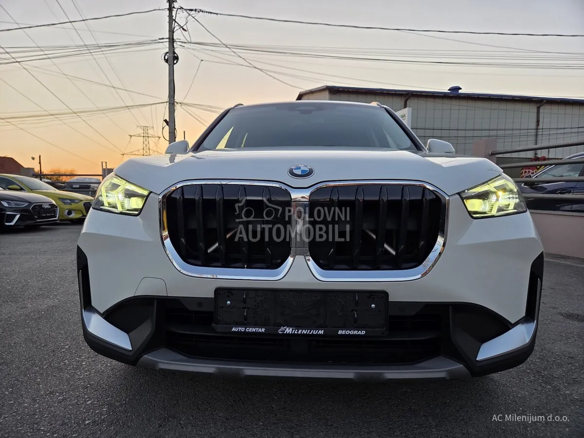 BMW X1 2022 photo 3