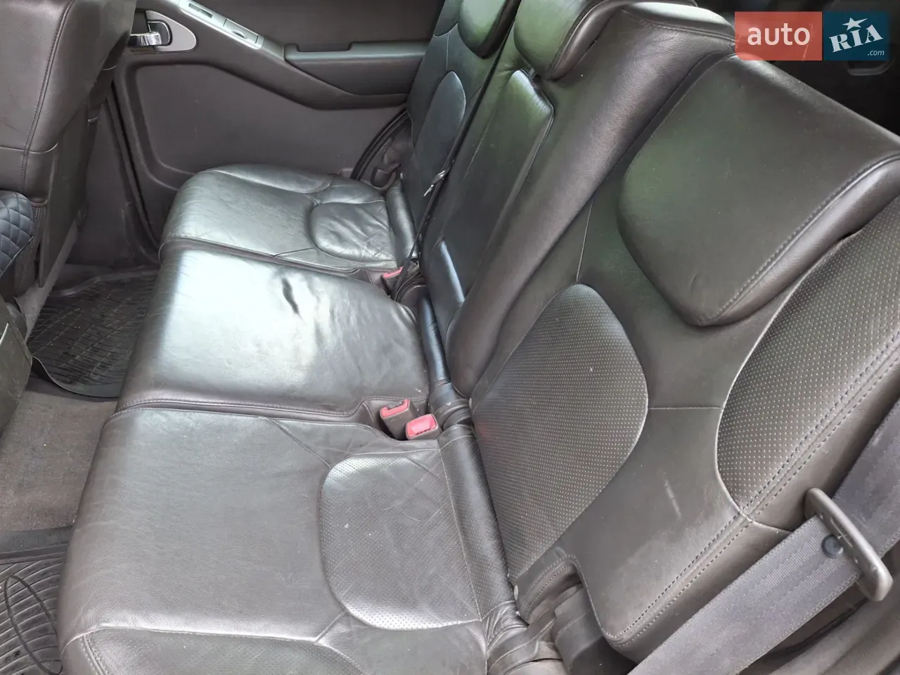 Nissan Pathfinder 2005 photo 3