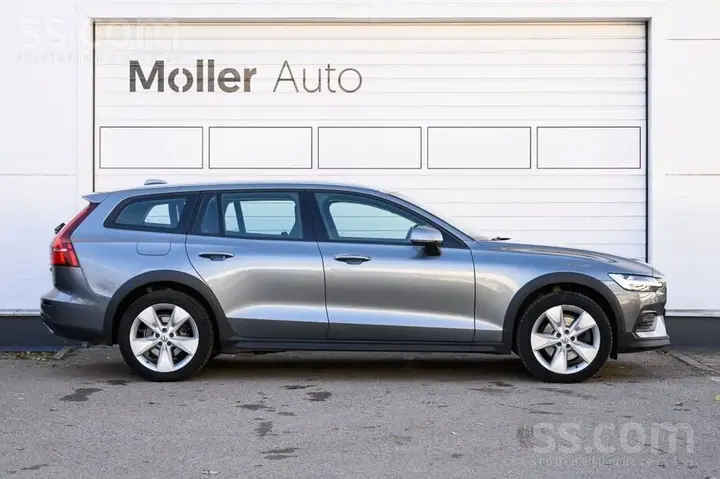 Volvo V60 2020 photo 5