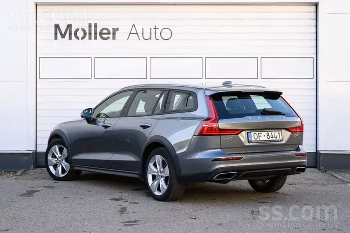 Volvo V60 2020 photo 4