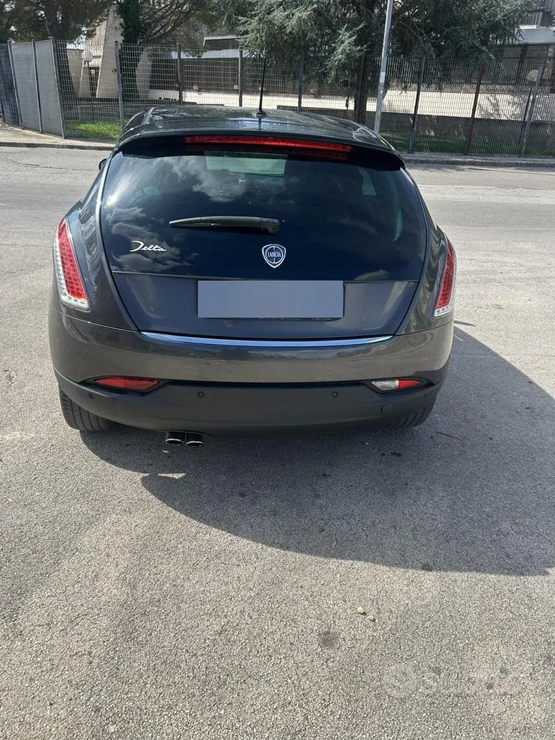 Lancia Delta 2011 photo 3