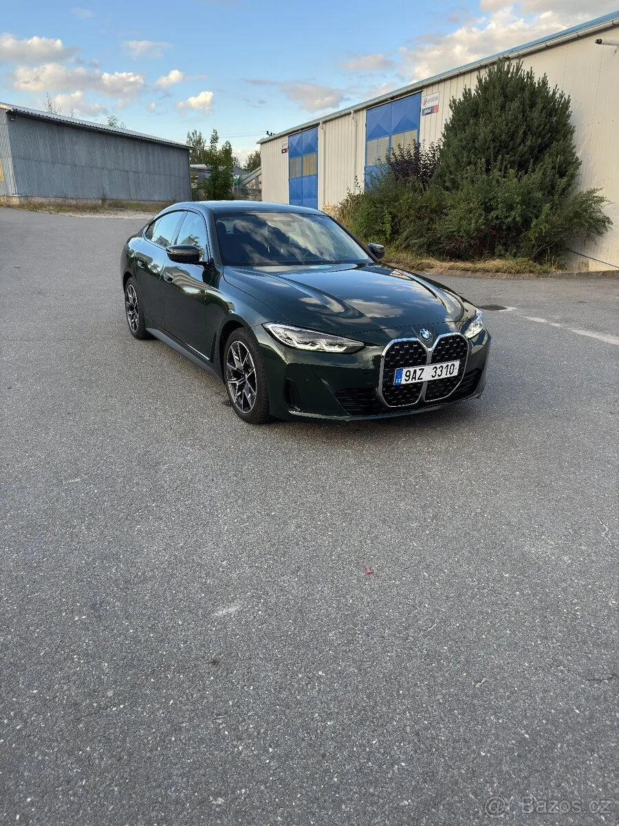 BMW 4 Series photo 2