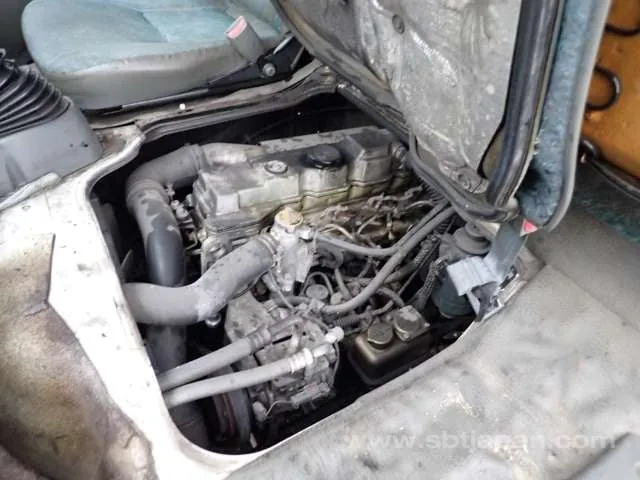 Mitsubishi Canter 2002 photo 5