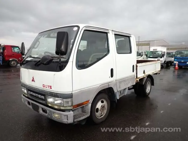 Mitsubishi Canter 2002 photo 2