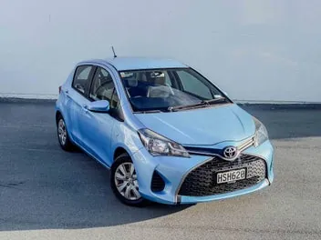 Toyota Yaris 2014 photo 2