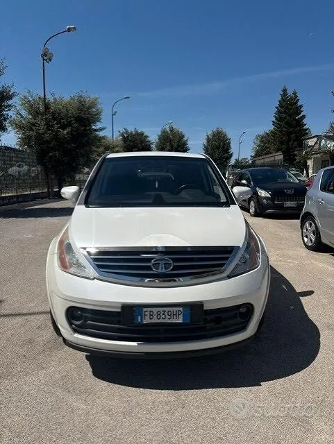 Tata Aria 2015 photo 2