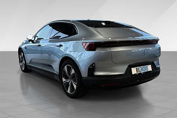 Polestar 4 2026 photo 4