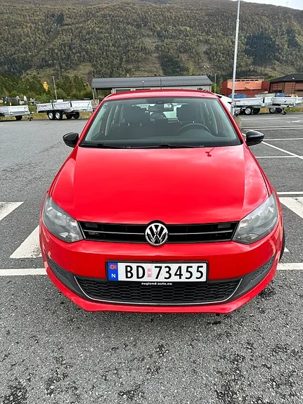 Volkswagen Polo 2012 photo 2