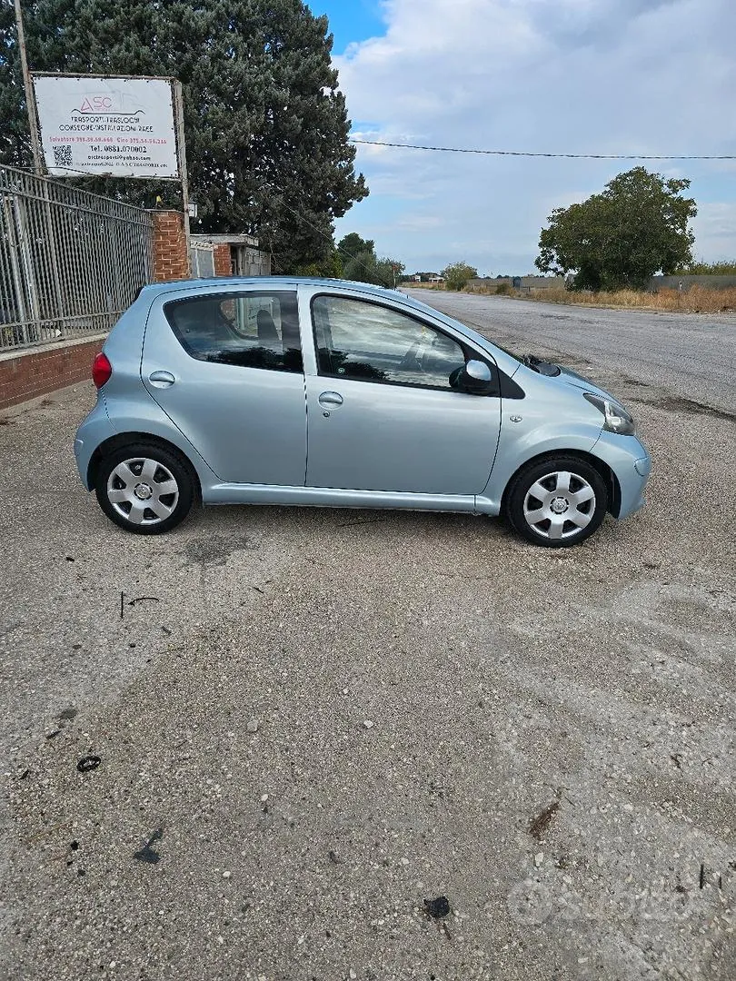 Toyota Aygo 2006 photo 3