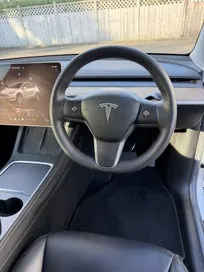 Tesla Model Y 2022 photo 3