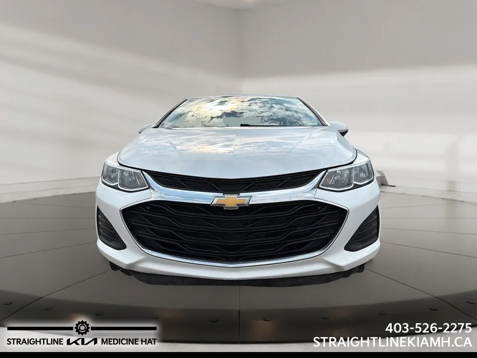 Chevrolet Cruze 2019 photo 2