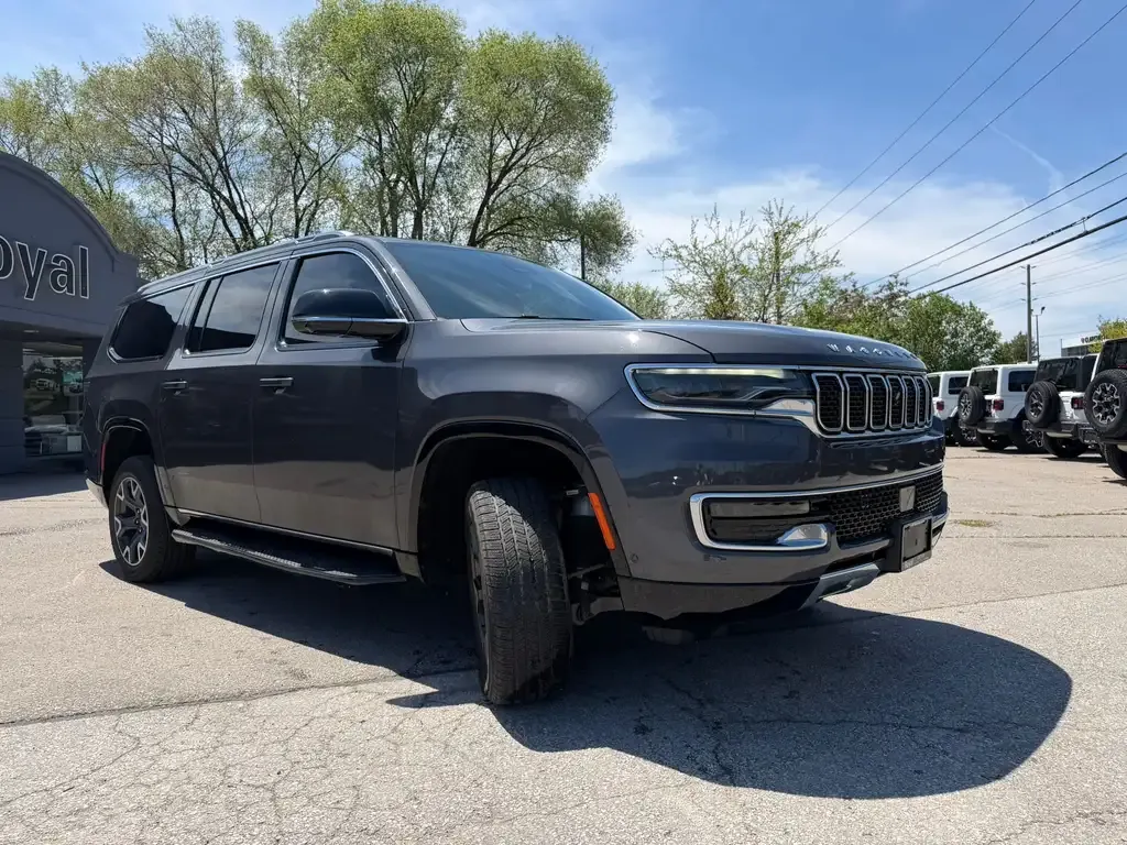 Jeep Wagoneer 2023 photo 3