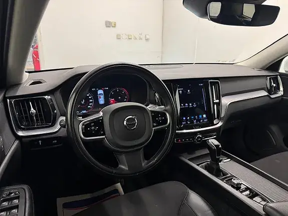 Volvo V60 2020 photo 5