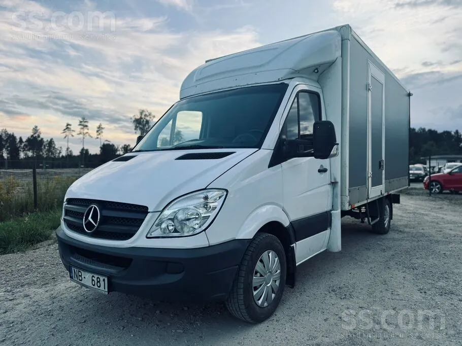 Mercedes-Benz Sprinter 2006 photo 2